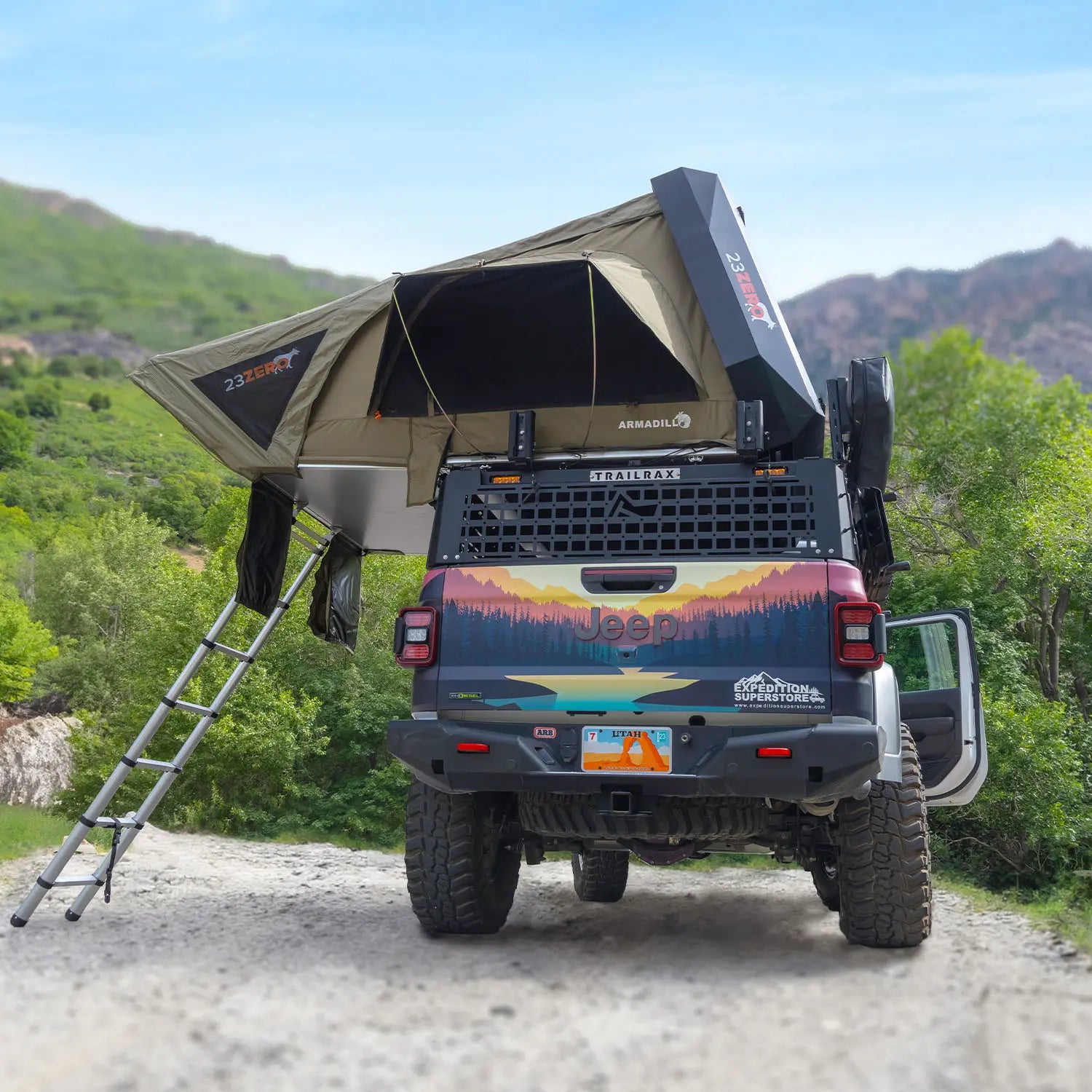 23Zero Armadillo A2 Right Rooftop Tent 230HSARMA2R