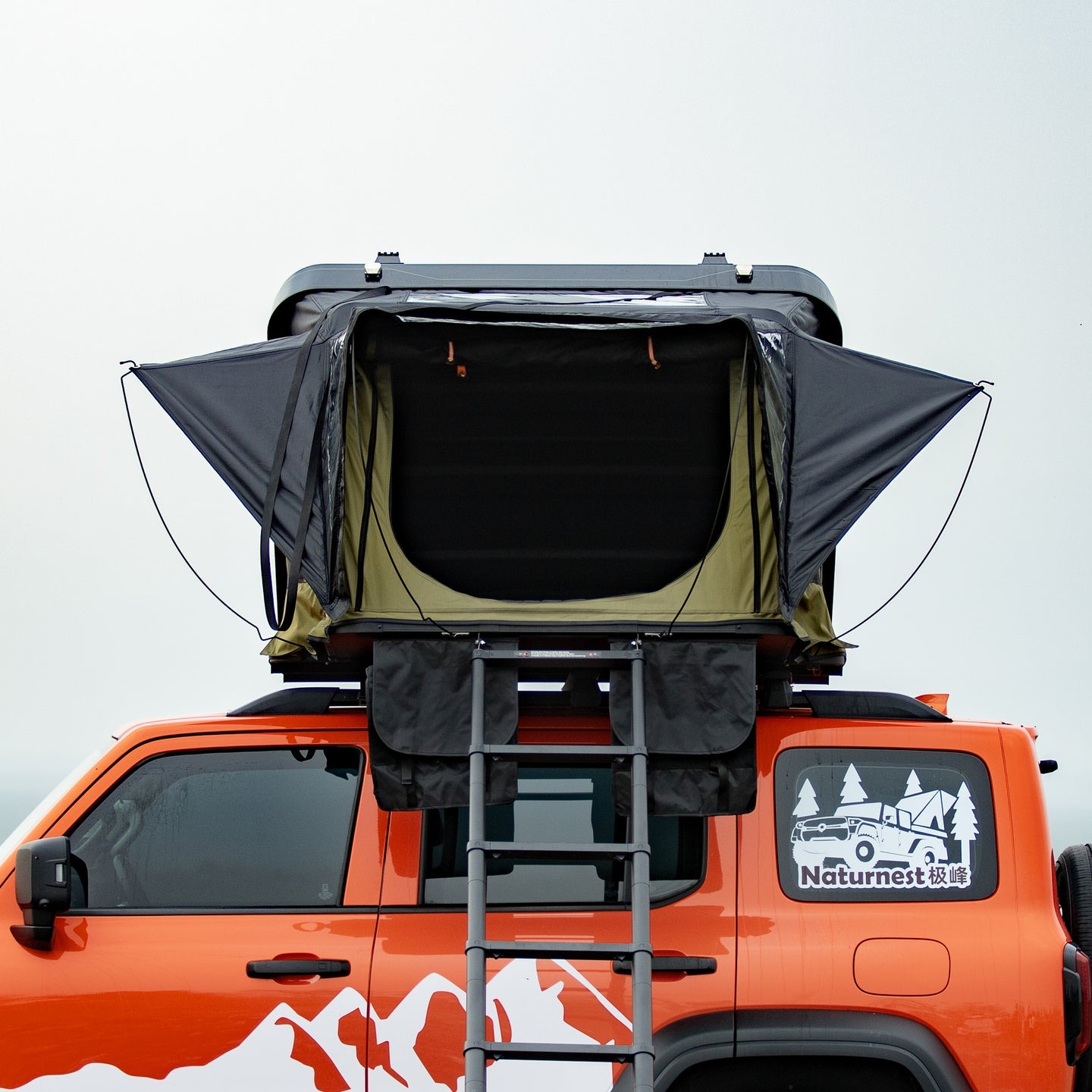 Naturnest Sirius 1 Plus Camshell Rooftop Tent XXL
