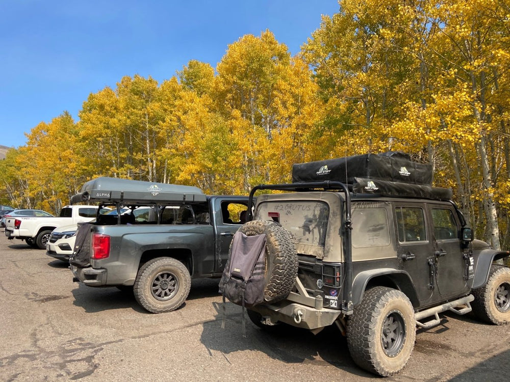 Tuff Stuff Overland Alpha Hardshell Top-Side Open Rooftop Tent, Gray, 4 Person TS-RTT-CS-GR